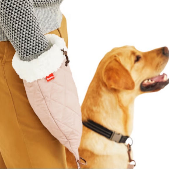 Reddy Pink Handwarmer Glove with 4 ft. Dog Pet Leash - Picture 8 of 14